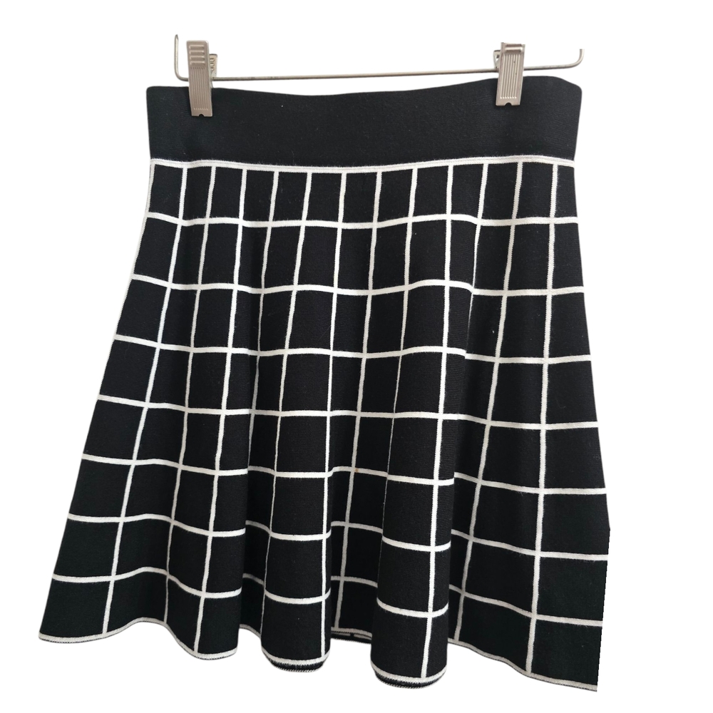 Black and White Grid Pattern Skirt